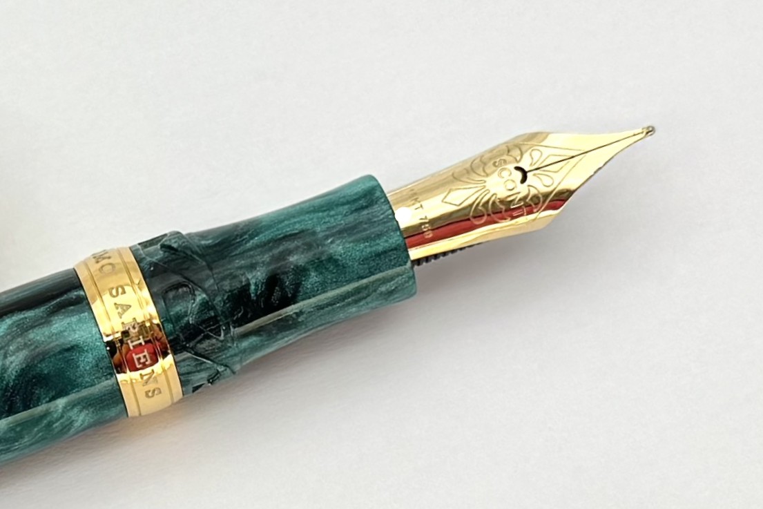 ViscontiLEHomoSapiensDarkEmeraldFPp_I